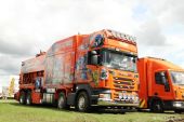 Scania_RII_V8_Megatron002.JPG
