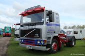 Volvo_F10_T.W.R(Haulage)Ltd001.JPG