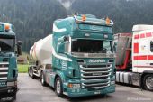 Scania_R560_V8_K.Lienhard.JPG