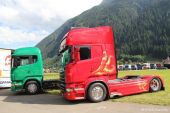 Scania_RII730_V8_Hot_Chilli.JPG