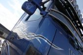 Volvo_FHII_Pirotte&Fils005.JPG