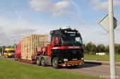 MB_Actros_MPIII_2544_Mammoet_005.JPG