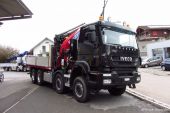 IVECO_TRAKKER_500_Schwarz001.JPG