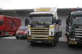 Scania_124L_440_Schneider_H.jpg