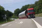Mercedes_benz_Actros_2546_Eckert008_SH-Herblingen.JPG