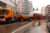 03MB_Actros_MPIII_4365_V8_Feldmann_Olten022.jpg