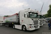 Scania_RII520_V8_MDU001.JPG