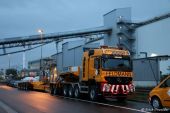 01MB_Actros_Feldmann_Auhafen001.jpg