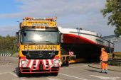 01MB_Actros_Feldmann_Auhafen340.jpg