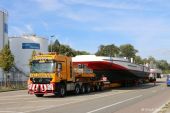 01MB_Actros_Feldmann_Auhafen360.jpg
