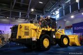 Komatsu_WA600_001.JPG