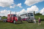 Peterbilt_359_red005.jpg