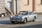 Aston_Martin_DB4.jpg