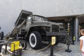 BM-21_Grad_Raketenwerfer003.jpg
