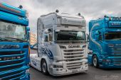 Scania_RII_V8_Ast_Birrer001.jpg