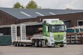 MB_New_Actros_2745_Fuel_Duel.jpg