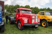 Scania_80S_Awouters.jpg