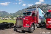 Kenworth_T800_ROland_Schwyn.jpg