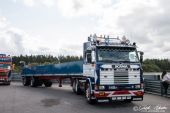 Scania_142H_V8_Hanlinder001.jpg
