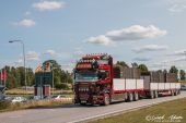 Scania_RII_V8_Nystroems002.jpg