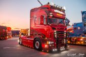 Scania_RII560_V8_eMzwo002.jpg