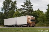 Scania_RII500_V8_Samuelssons002.jpg