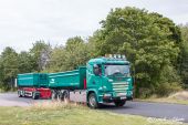 Scania_GII490_Streamline_EliaExpress003.jpg
