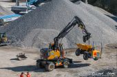 Volvo_EWR_170E_Mobilbagger009.jpg