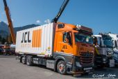 MB_New_Actros_2542_JCL_Logistics.jpg