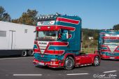 Scania_RII500_V8_Voegel001.jpg
