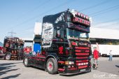 Scania_RII620_V8_Schubert.jpg