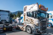 Scania_RII_V8_Kaiko.jpg