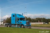 Freightliner_Coronado002.jpg