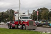 Freightliner_FLD_rot-weiss.jpg