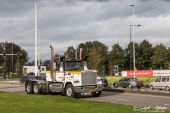 Mack_Super_Liner.jpg