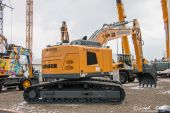 LIEBHERR_R936_Compact.jpg