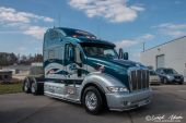 Peterbilt_587_TML001.jpg