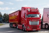 Scania_RII500_V8_Schoonheyt.jpg