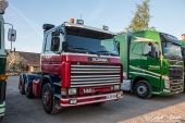 Scania_142_V8_Radlmayr_Ersigen001.jpg