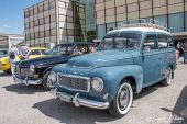 Volvo_210_Duett_blau.jpg