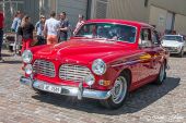 Volvo_Amazon_rot-2.jpg