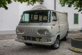 Ford_Econoline_Heavy_Duty_Van001-2.jpg