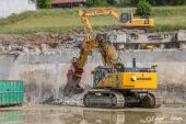 Komatsu_PC750LC_Aregger001.jpg