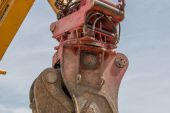 Komatsu_PC750LC_Aregger007.jpg