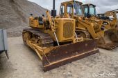Caterpillar_D4D_Bulldozer.jpg