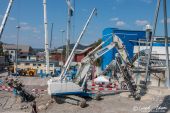 Volvo_EC300EL_Richi002.jpg