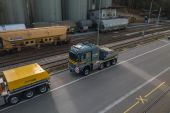 01MB_Arocs_4163_SLT_Friderici_Auhafen052.jpg