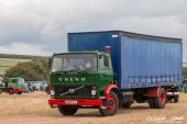 Volvo_F616_Schiebeplane.jpg