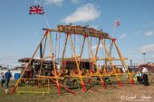 Schiffschaukel_Harri_Park_Swings.jpg