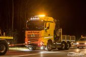 04MB_Actros_MPIII_4165_V8_SLT_welti-furrer_Duebendorf_Ausfahrt021.jpg